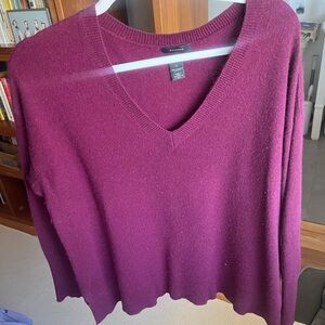 Halogen Women's V-Neck Sweater - Merlot